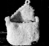 Knitting Pattern - Wendy 5972 - Eider Chunky - Cowl, Bag & Wrist Warmers